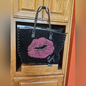 Fabulous Betsey Johnson beaded lips bag